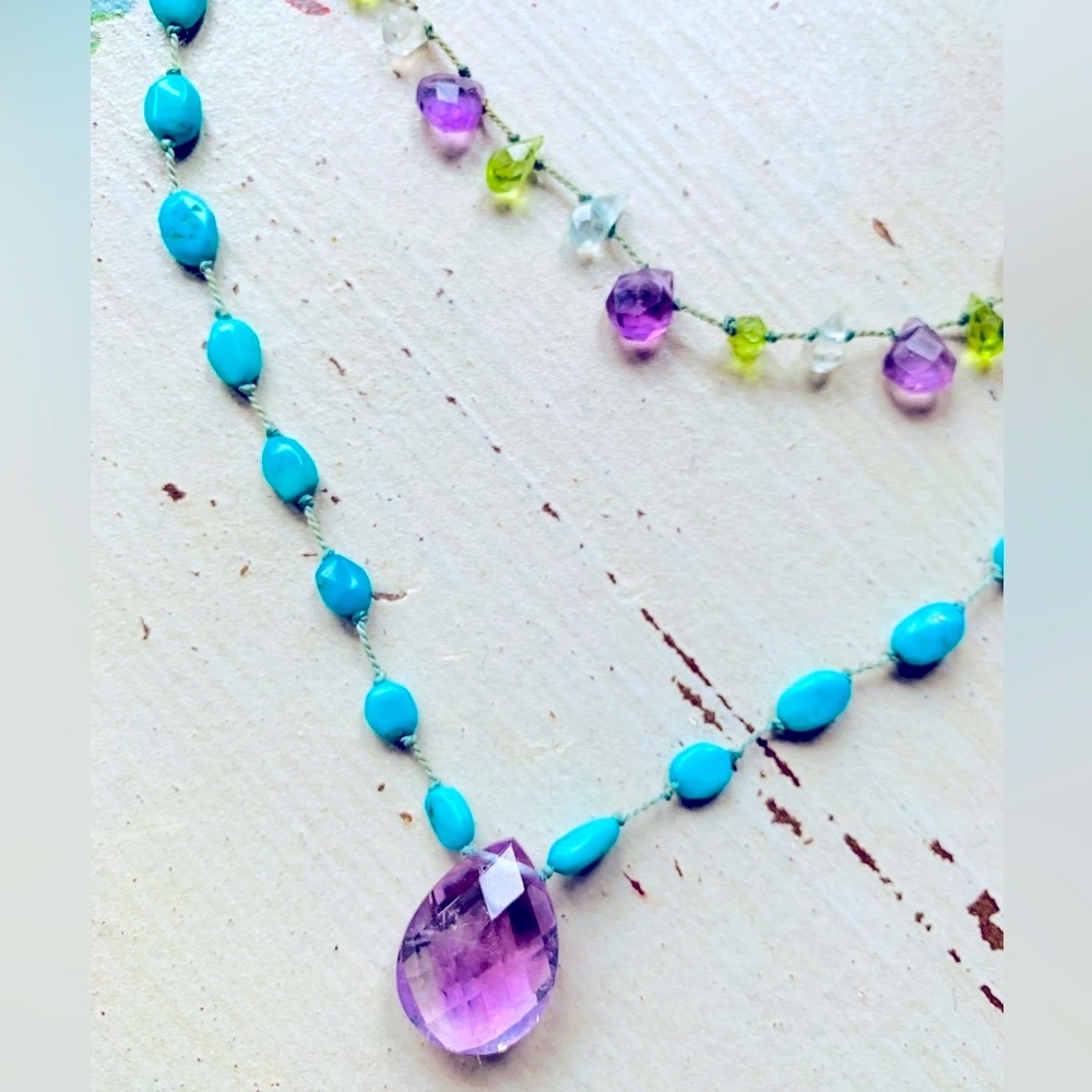 Amethyst Turquoise Necklace🦋💜  with Amethyst, Quartz, Peridot💚💜🤍Necklace